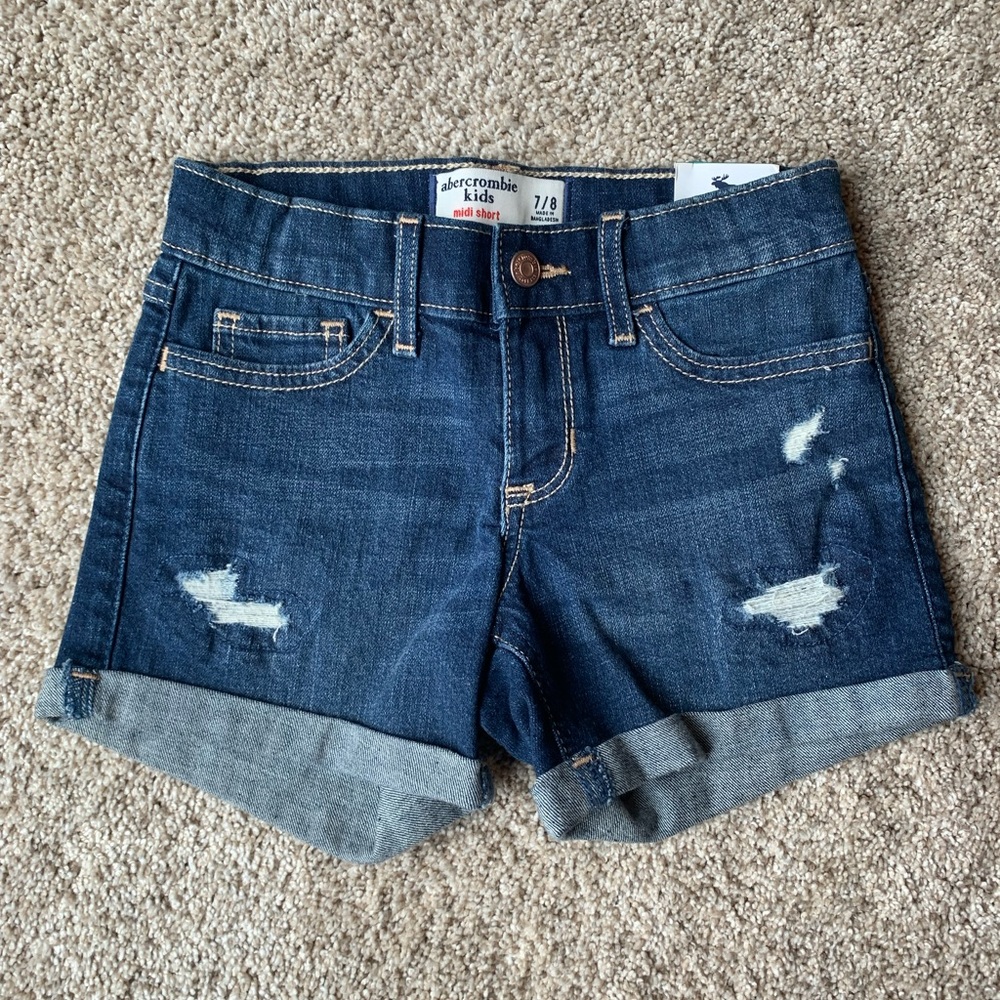 NWT ABERCROMBIE Girls Midi Shorts.